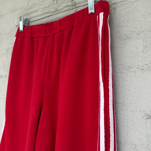 Anthropologie Find Me Now Basketball Bermuda Shorts Red Size Small - Picture 7 of 14